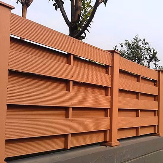 Fácil instalação de alta qualidade ao ar livre composto de plástico de madeira WPC cerca de jardim personalizada 6*6 pés